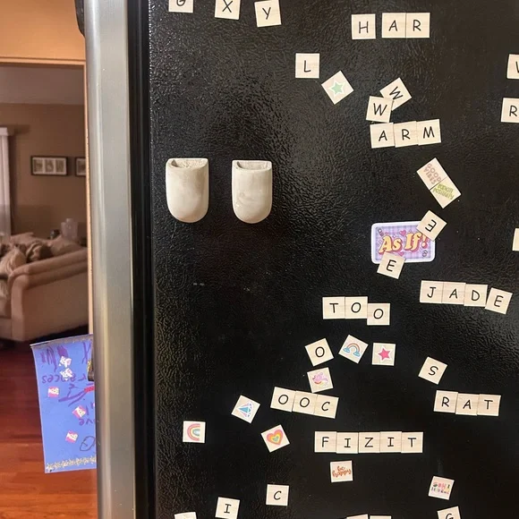 Minimalist Concrete Magnetic Wall Planters, Set of 2, 1.5” x 1.5” - Picture 2 of 11